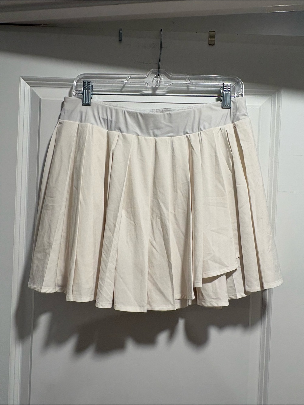 Outdoor Voices Cream Pleated Athletic Skort